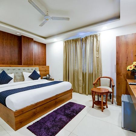 Glory Inn Near Delhi International Airport Új-Delhi Kültér fotó